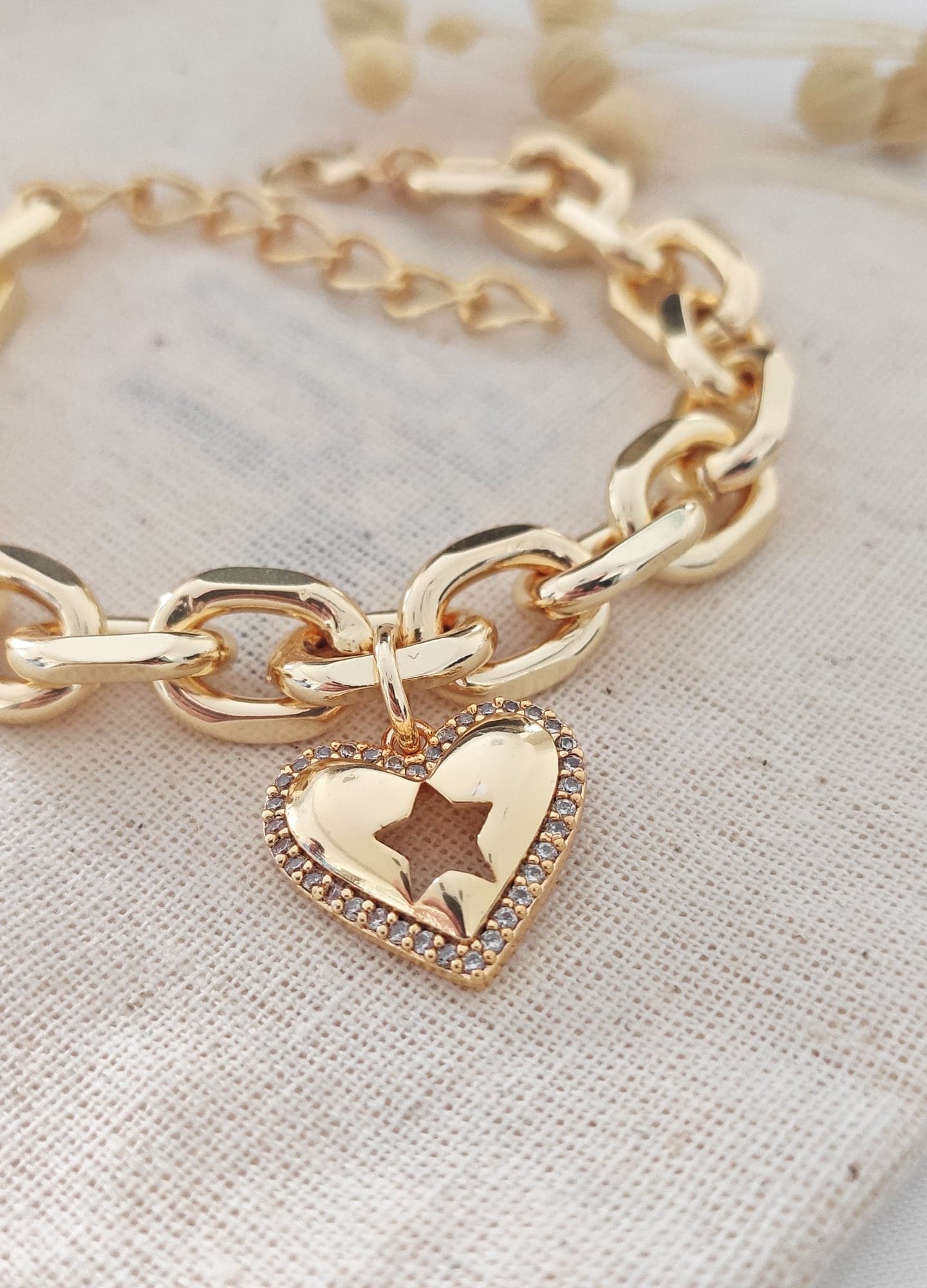 Brass Gold Plated Zircon Stone Heart Studded Star Detailed Bracelet