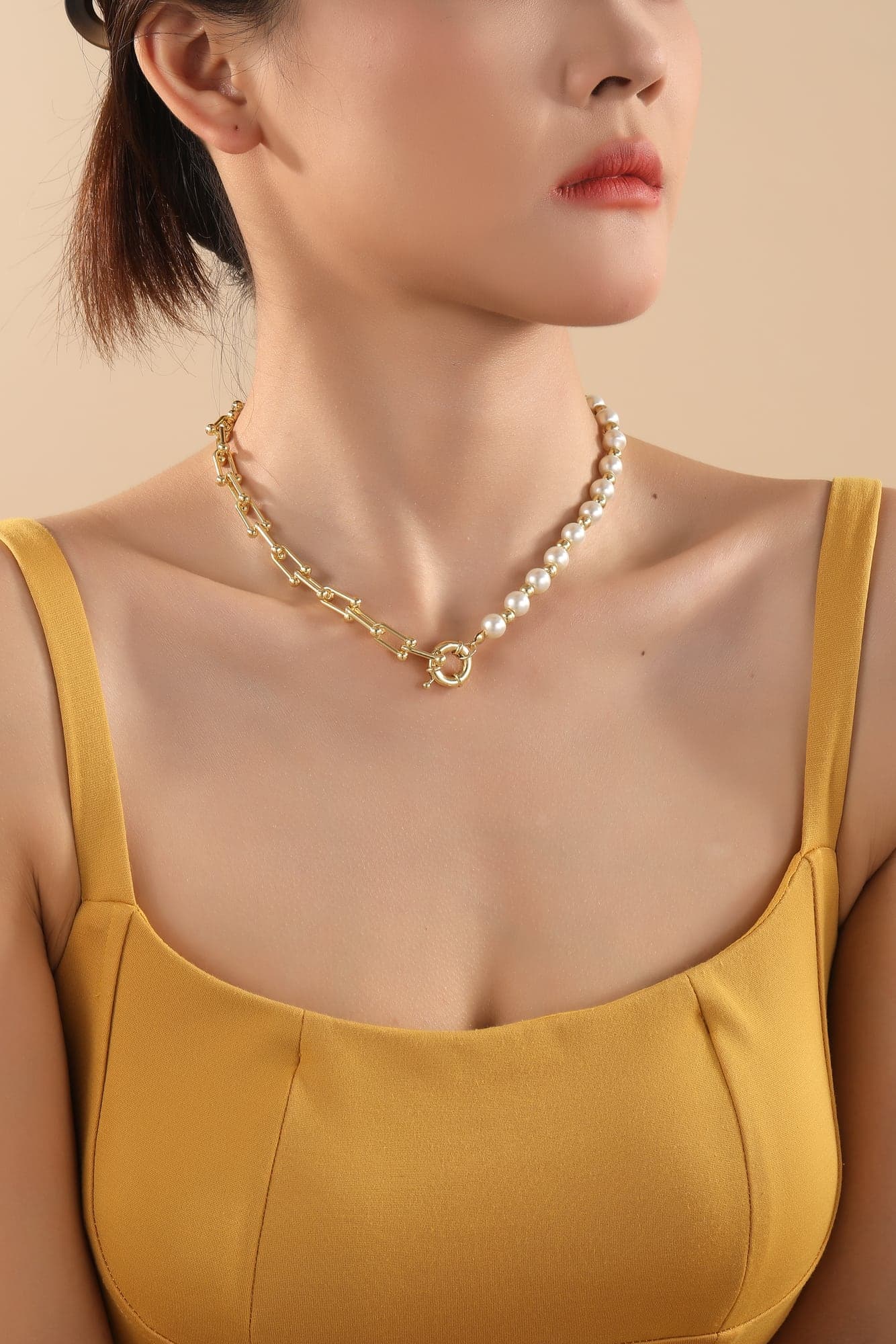 Gold Plated Plastic Pearl Detailed Necklace on Brass