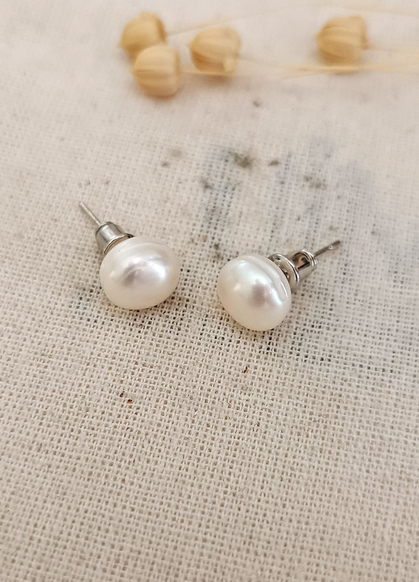 Silver Coloured Stud Earrings with Real Pearls on Brass