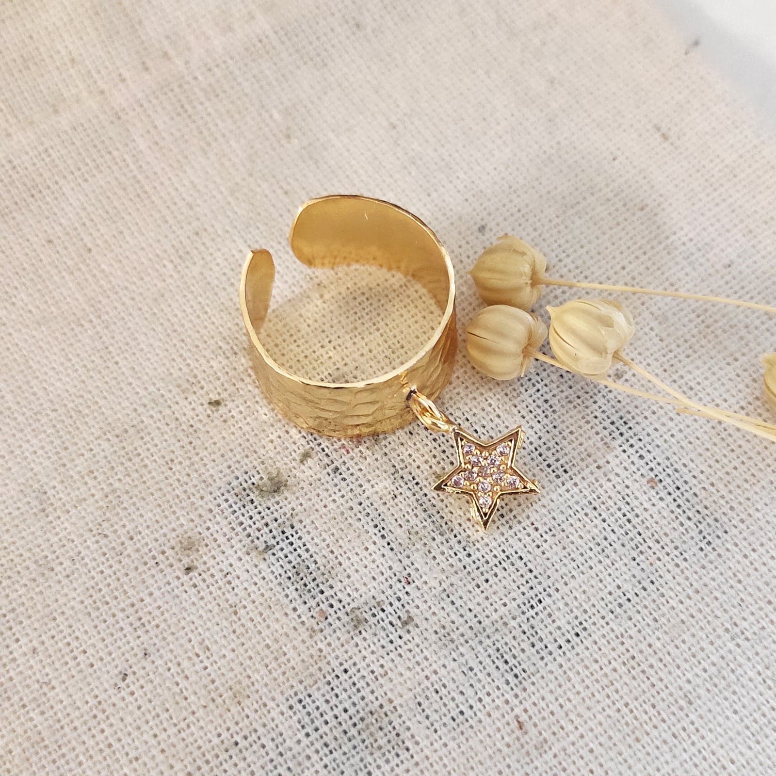 Gold Plated Zircon Stone Star Pendant Ring on Brass